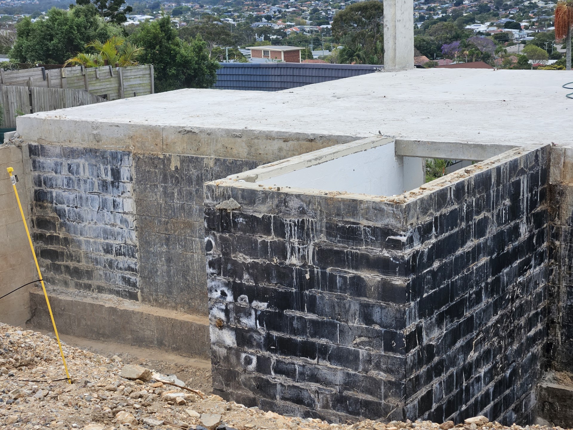 bitchemum removal retaining wall before bitchemum removal retaining wall before